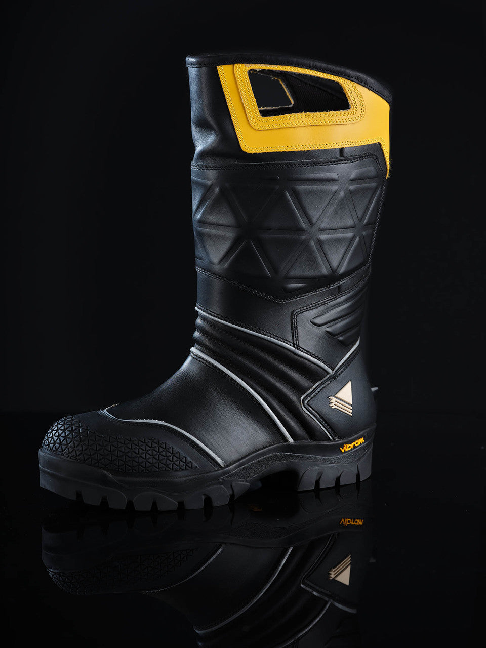 Veridian Vanquish Boot - Women's