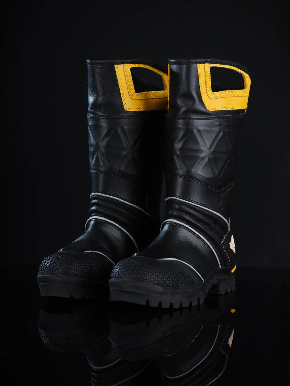 Veridian Vanquish Boot - Women's