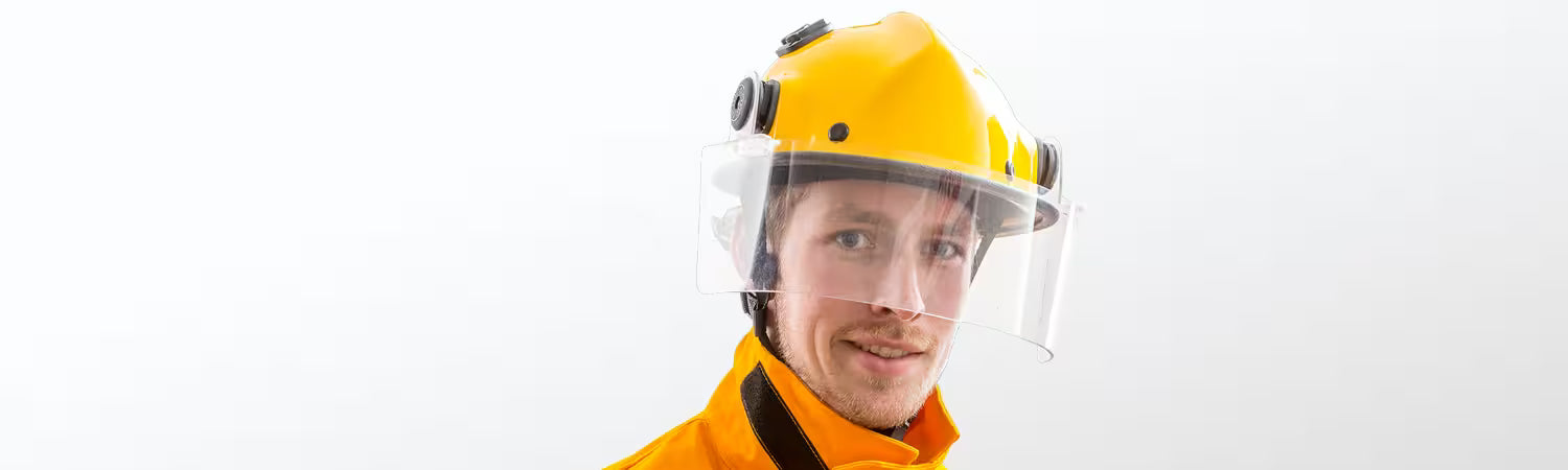 Pacific Helmets BR5 MKII C wildland helmet in service